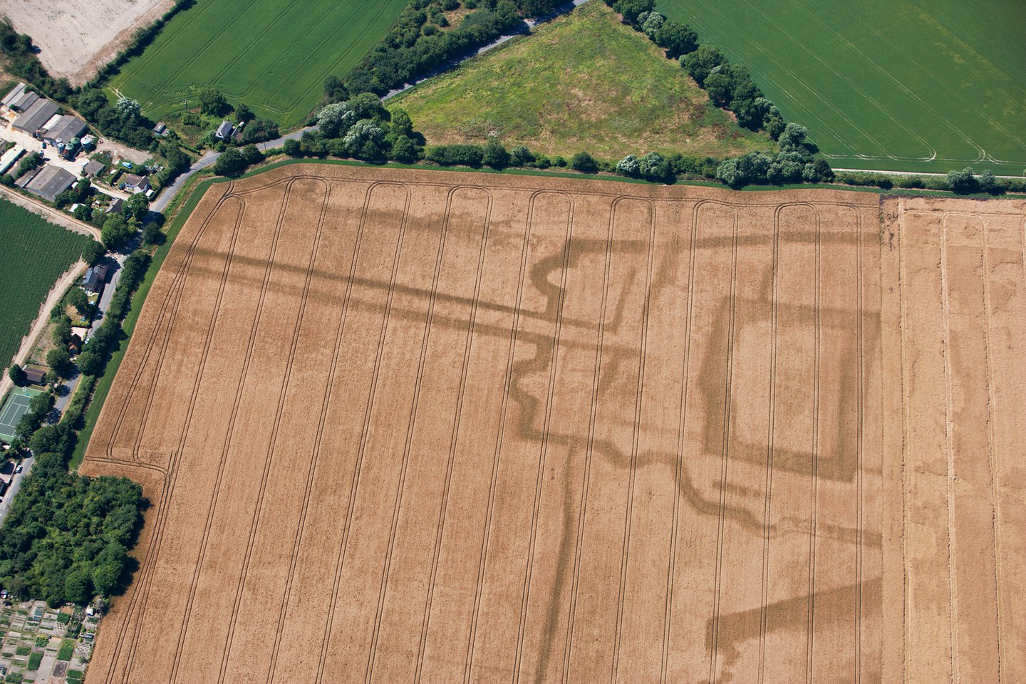 A.P. SITE — cropmark of enclosure with ?annexe in Islandboy